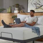 Beautyrest baselogic™ Platinum Head and Foot Adjustable Base with Massage - Image 5